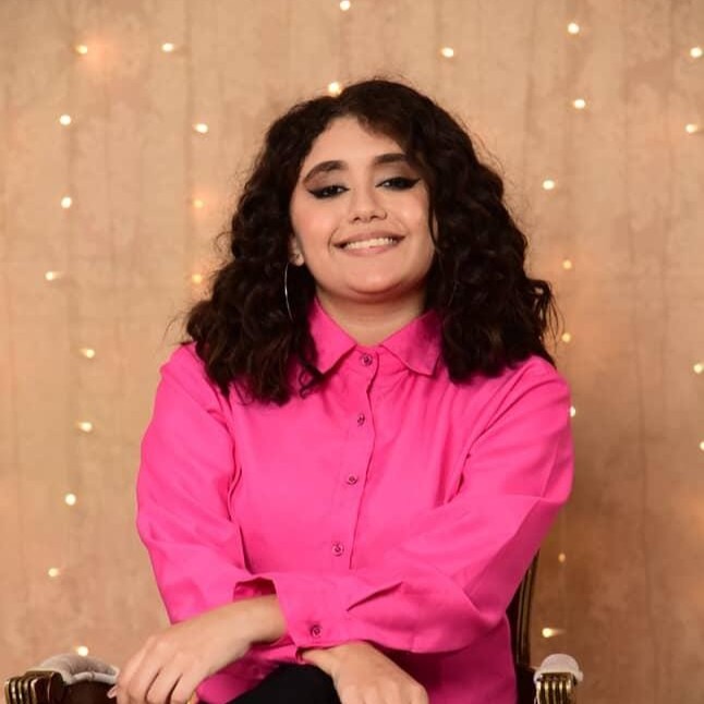 Maria Vitória Oliveira